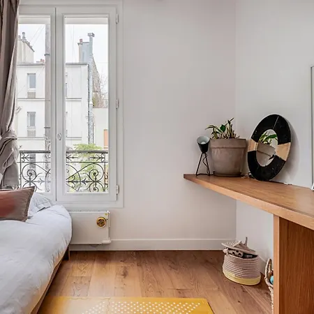 Veeve - The Onyx Edit Parigi